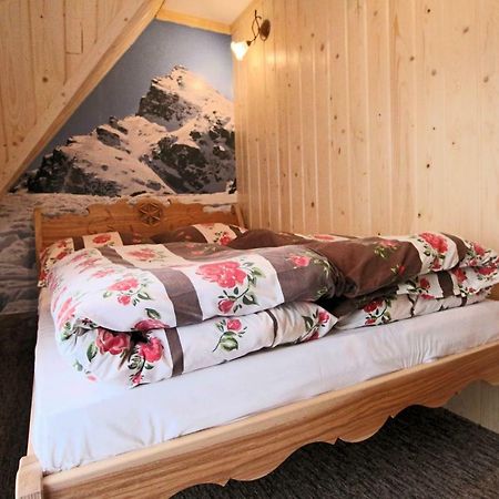 Goralski Domek Walus Zakopane - Scisle Centrum - Jedyny Domek Na Krupowkach Exterior foto
